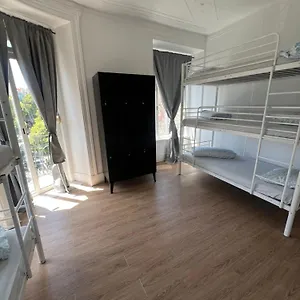 Bagetti Only For Girls Apartamento