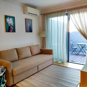 Duplex With Free Pool And Garage Appartement